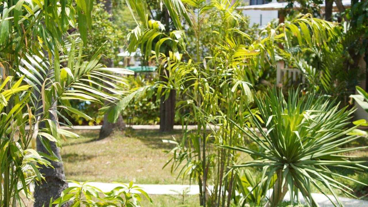 Treeya Lanta Hotel Ko Lanta Buitenkant foto