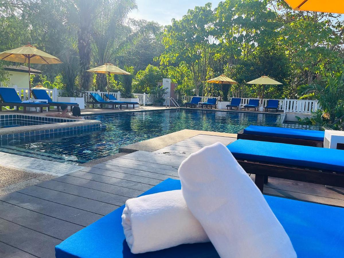 Treeya Lanta Hotel Ko Lanta Buitenkant foto