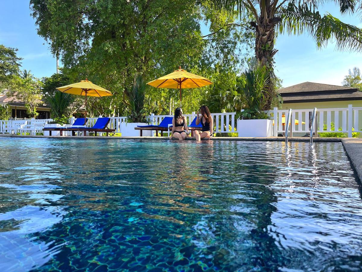 Treeya Lanta Hotel Ko Lanta Buitenkant foto